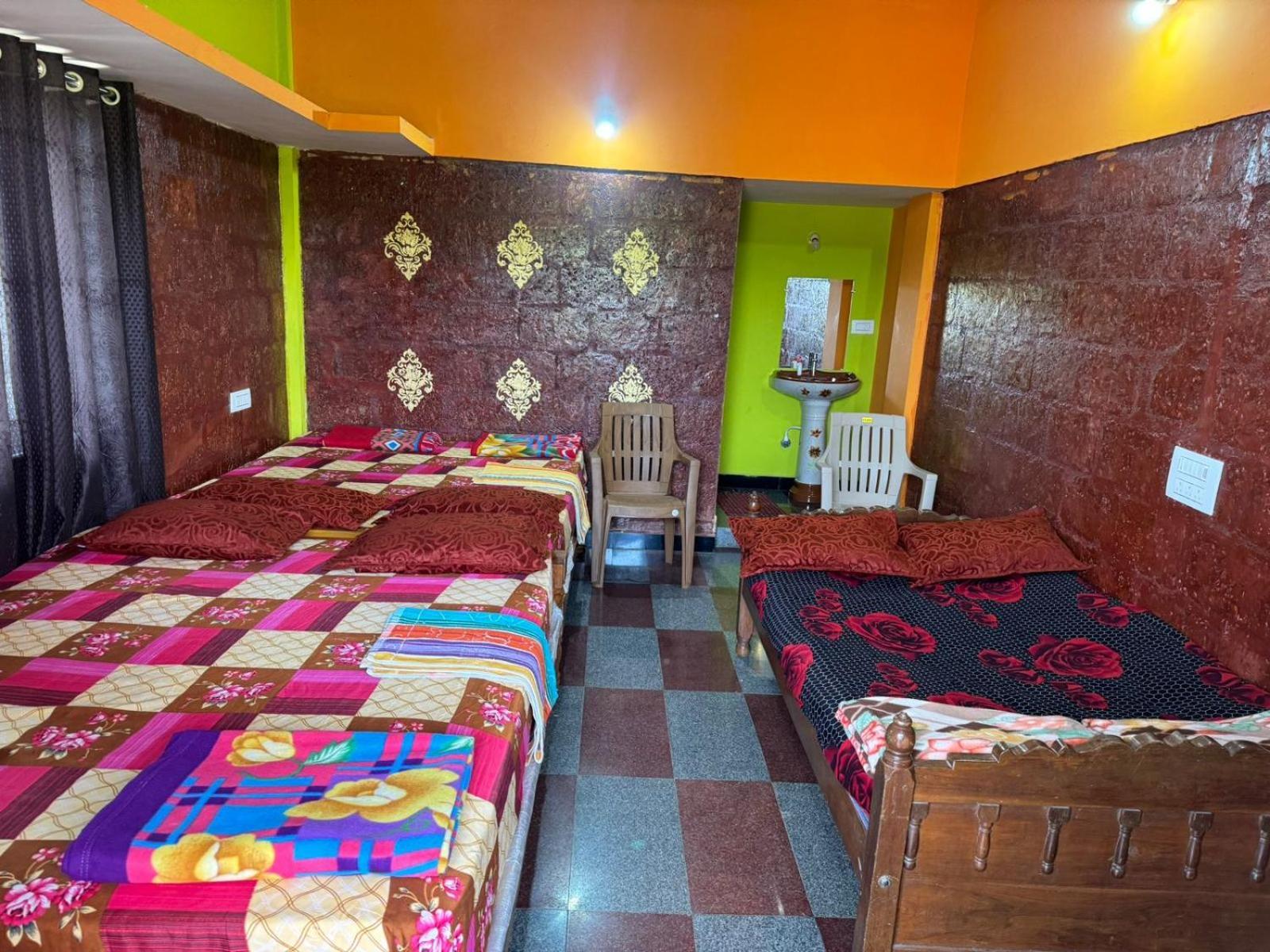 Dandeli Nakadi Home Stay Bagian luar foto